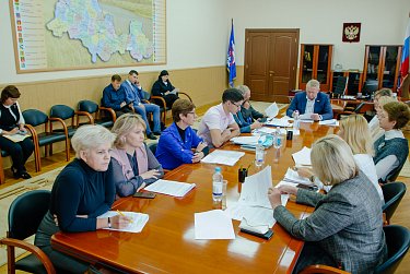 Заседание областного парламента будет проводиться не реже одного раза в три месяца